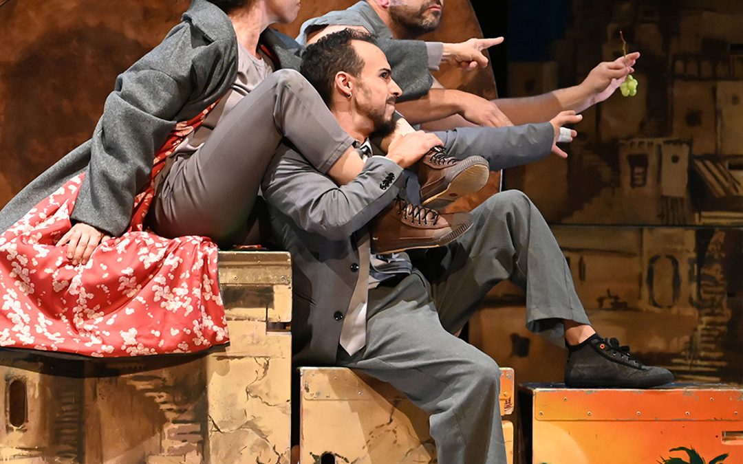 Ikuszirkus:  “Anónima”  Vaiven  Circo
